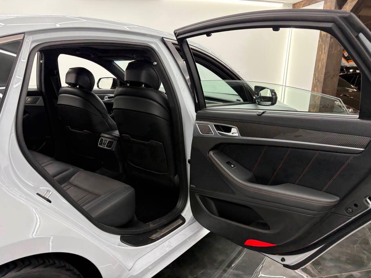 Genesis G80 3.3T Sport 2018