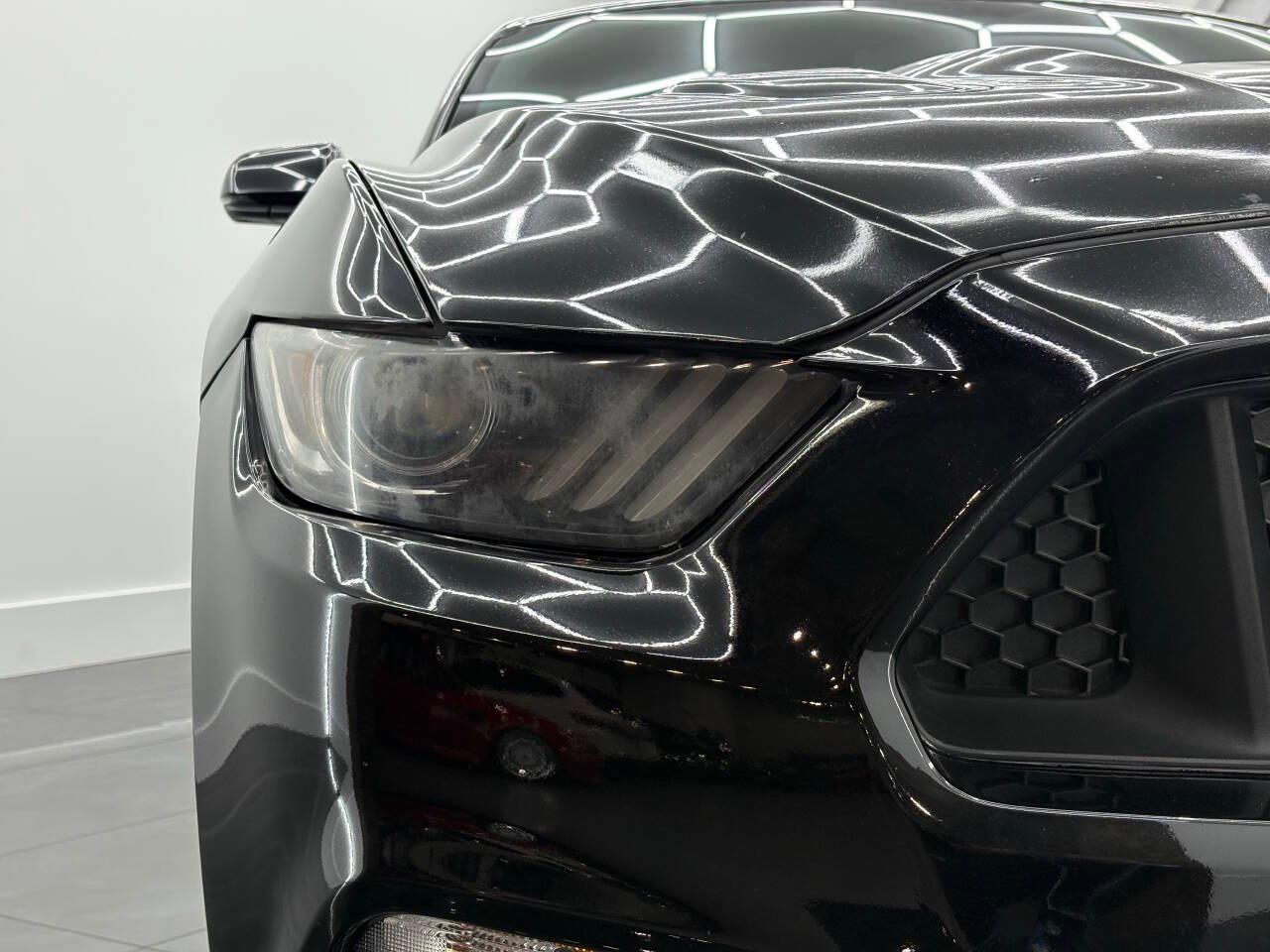 Ford Mustang GT Premium Coupe 2017