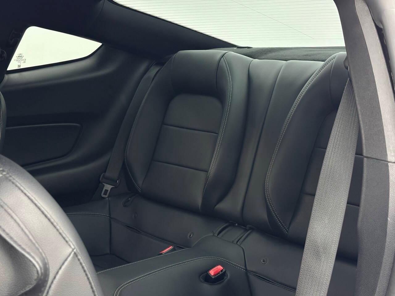 Ford Mustang GT Premium Coupe 2017