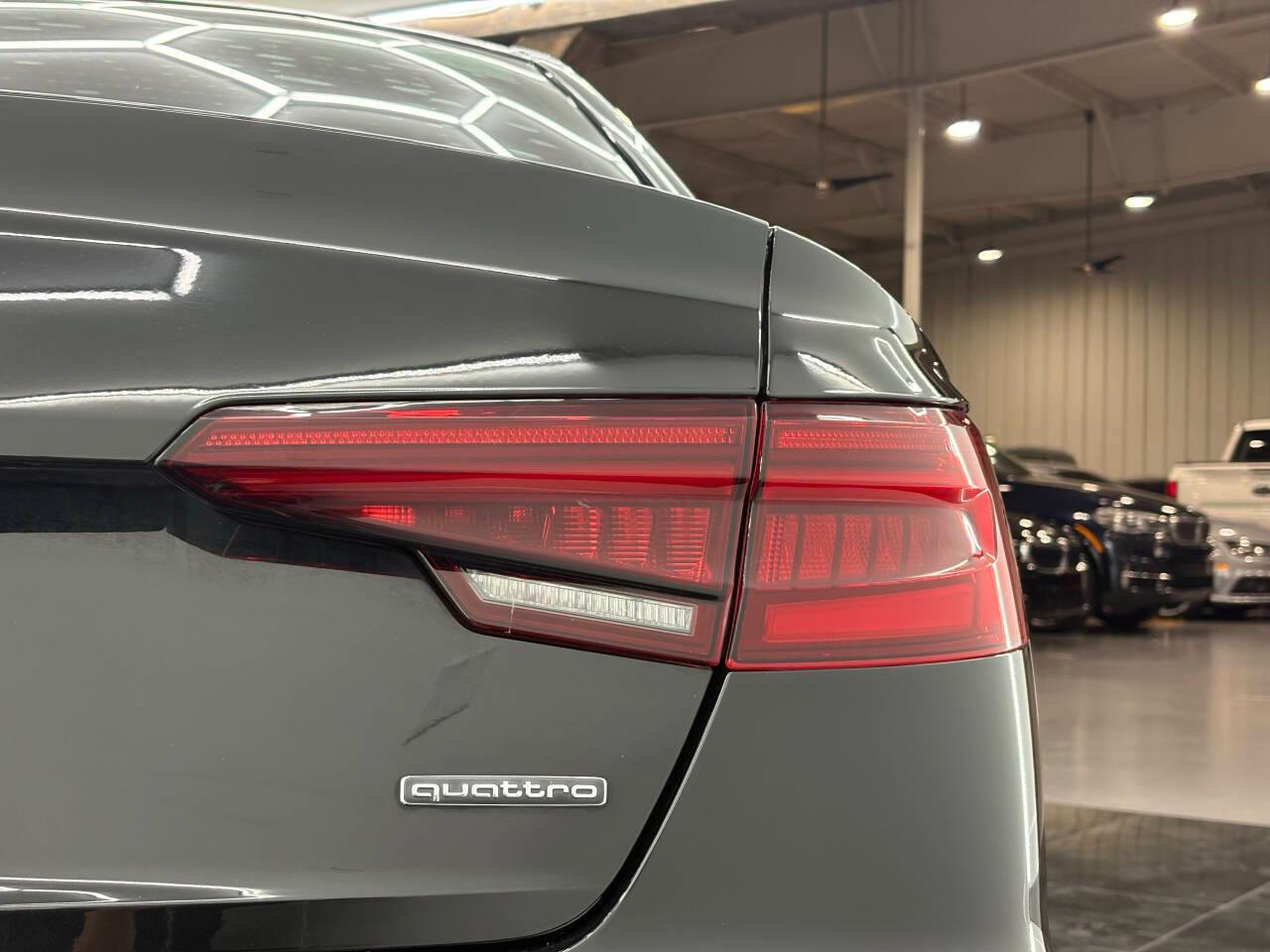 Audi A4 2.0 TFSI Premium Plus quattro 7A 2019