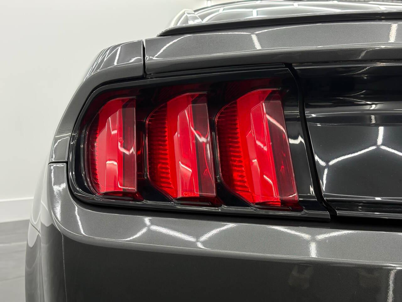 Ford Mustang EcoBoost Coupe 2017