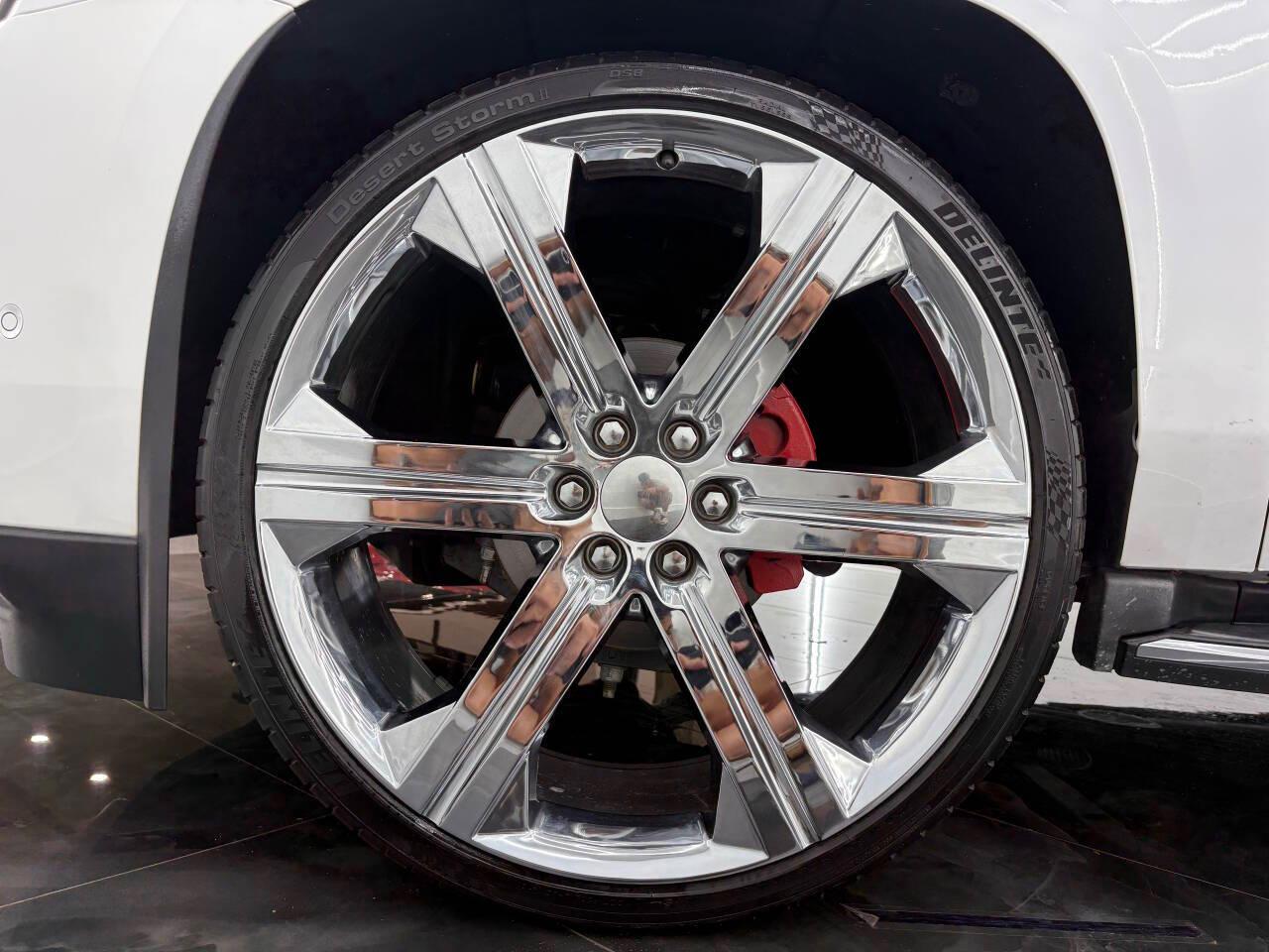 Cadillac Escalade Luxury 2WD 2017