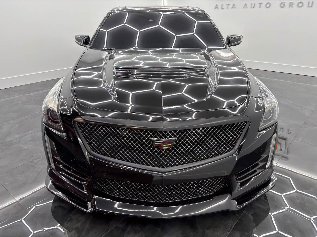 Cadillac CTS-V Base 2017