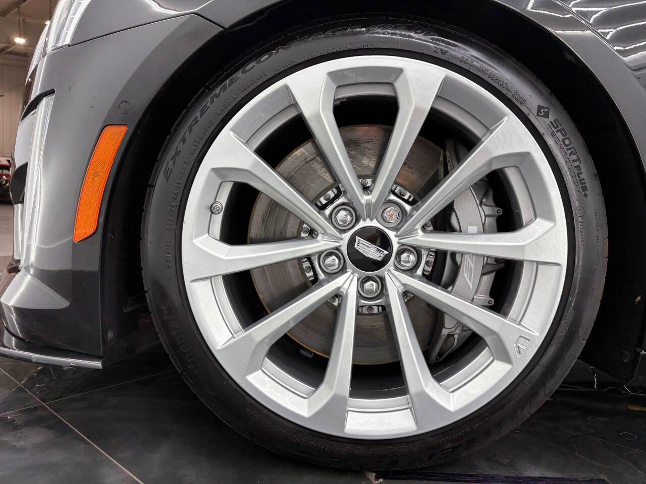 Cadillac CTS-V Base 2017