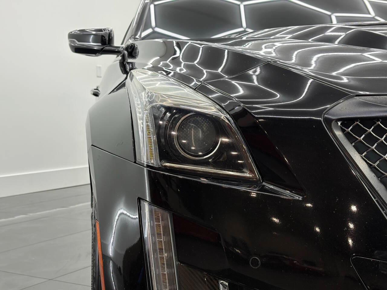 Cadillac CTS-V Base 2017