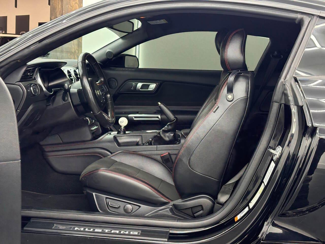 Ford Mustang GT Coupe 2020