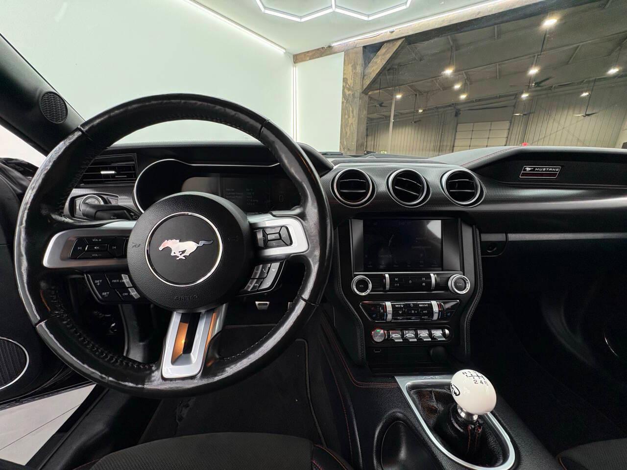 Ford Mustang GT Coupe 2020