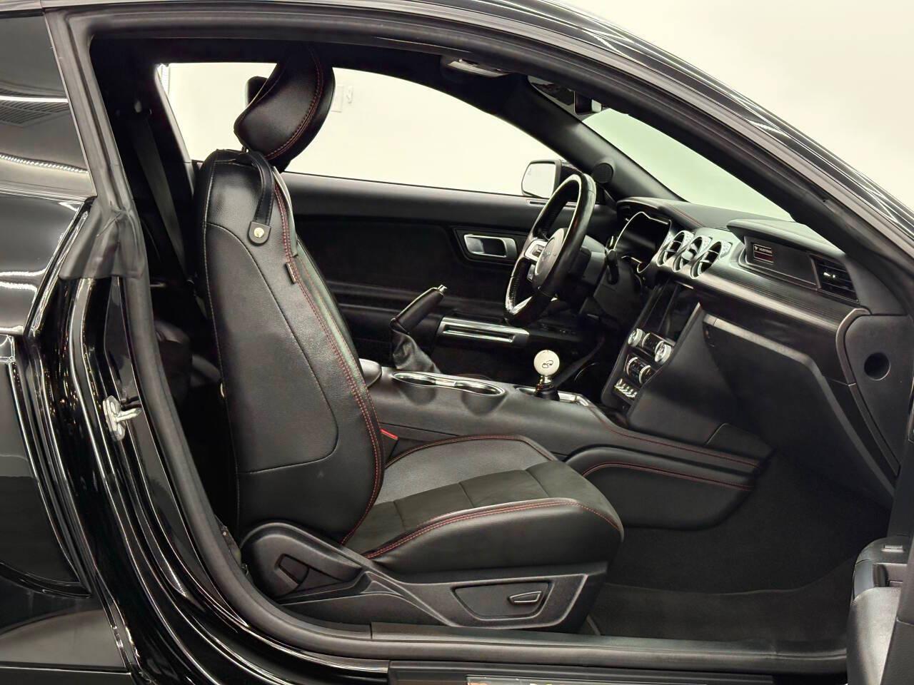 Ford Mustang GT Coupe 2020