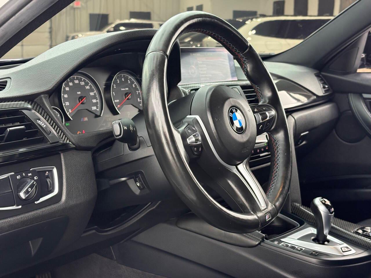 BMW M3 Base 2015