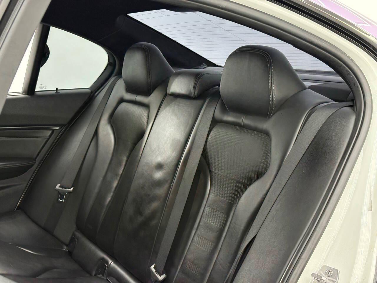 BMW M3 Base 2015