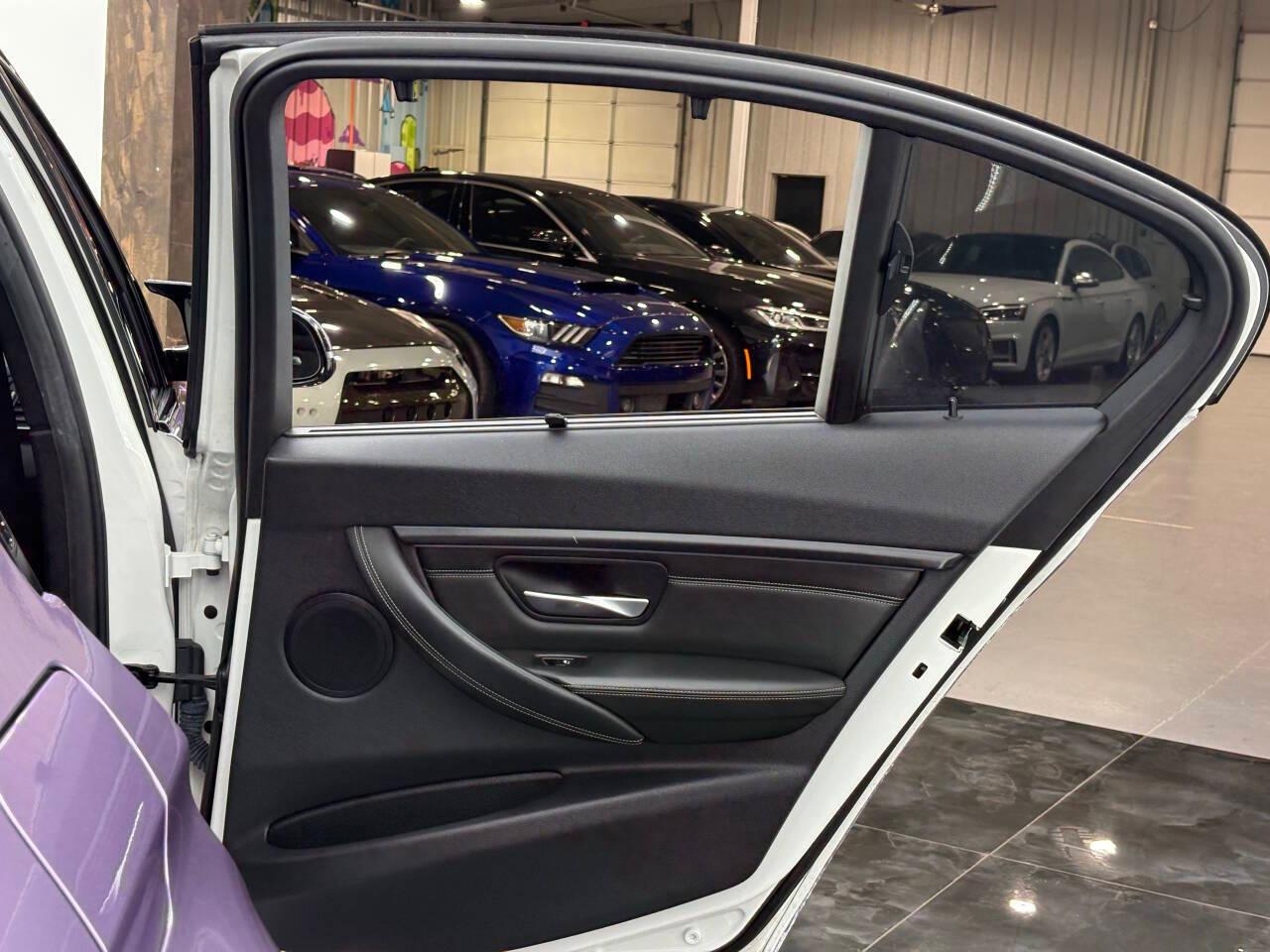 BMW M3 Base 2015