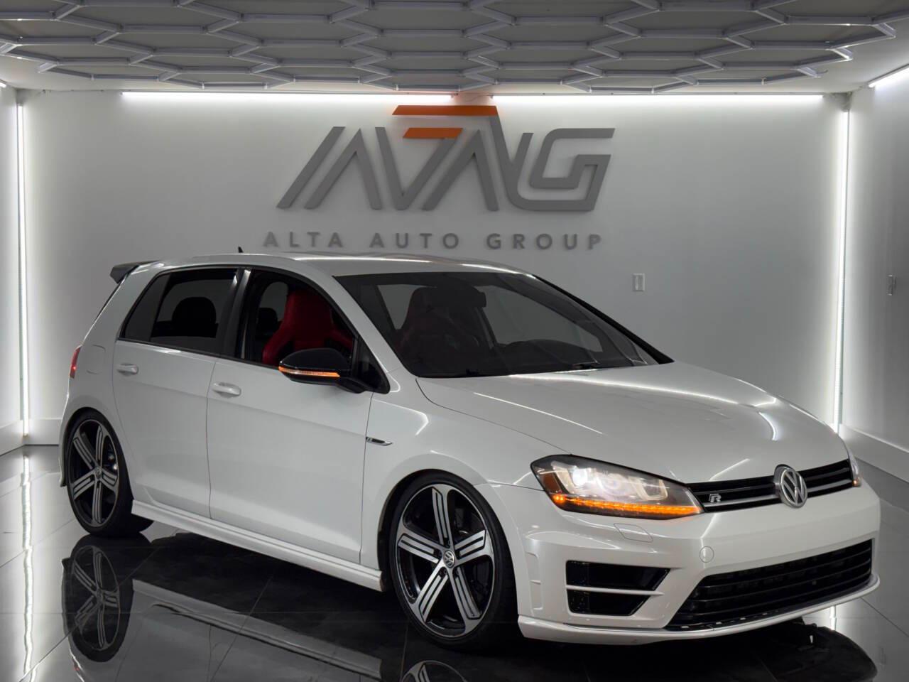 Volkswagen Golf R Base 2016
