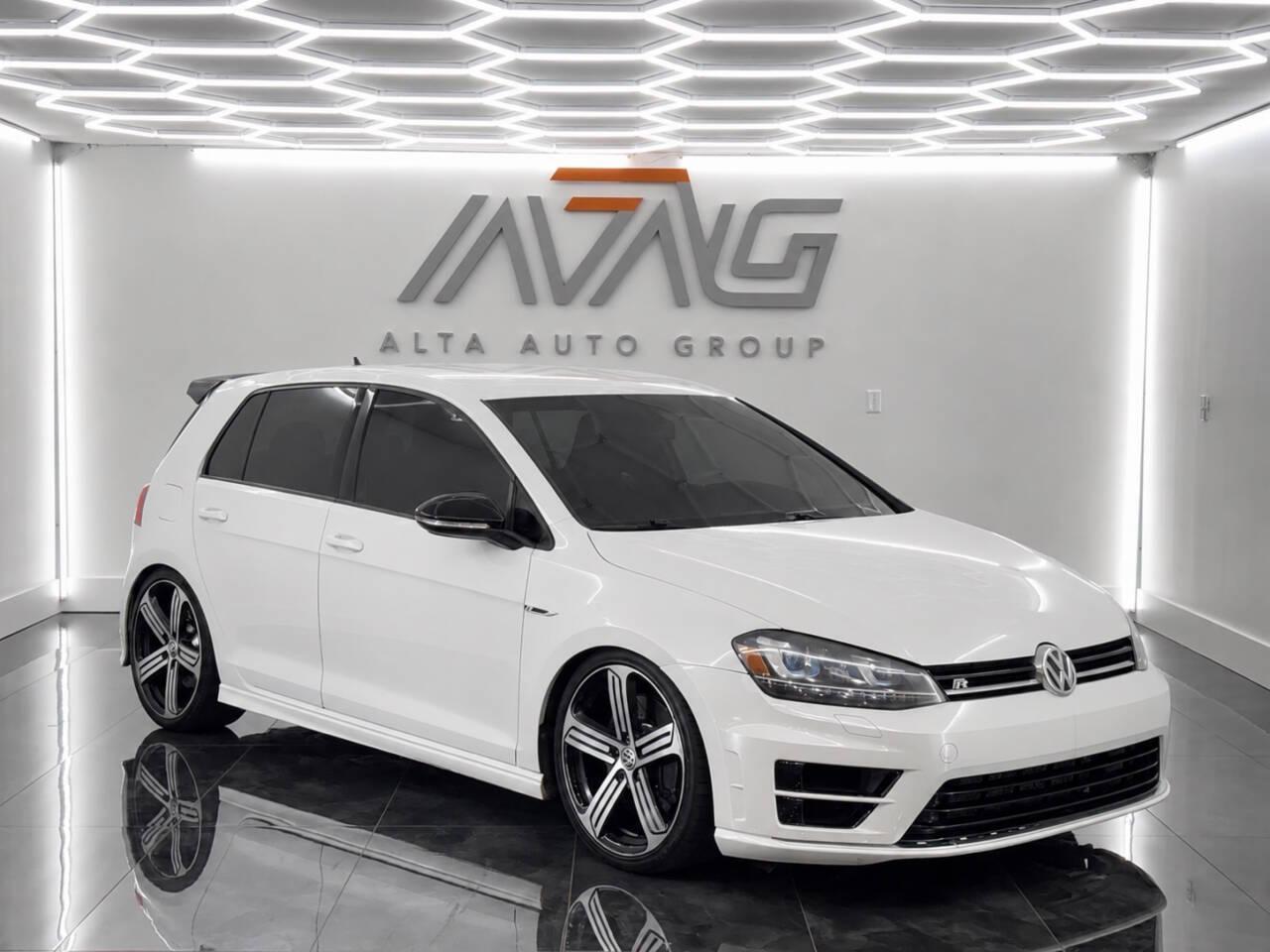 Volkswagen Golf R Base 2016