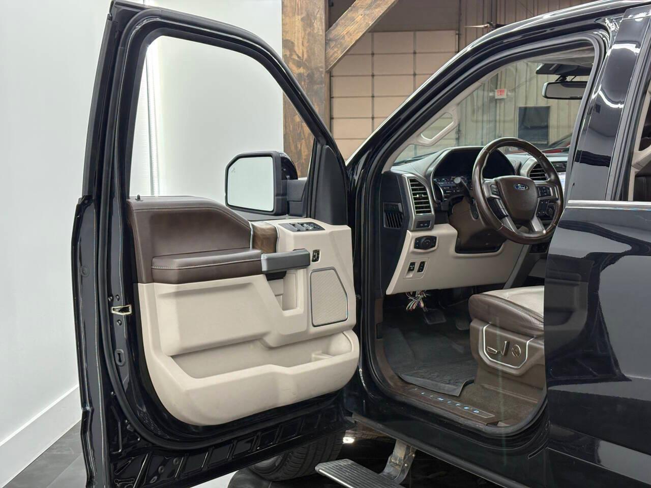 Ford F-150 King-Ranch SuperCrew 5.5-ft. 4WD 2019