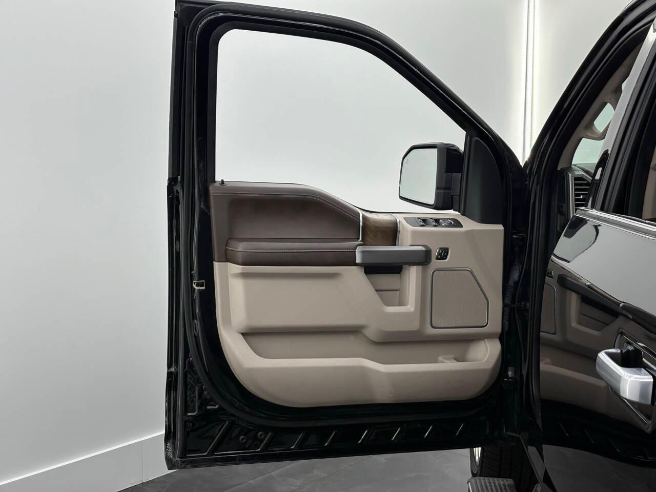 Ford F-150 King-Ranch SuperCrew 5.5-ft. 4WD 2019