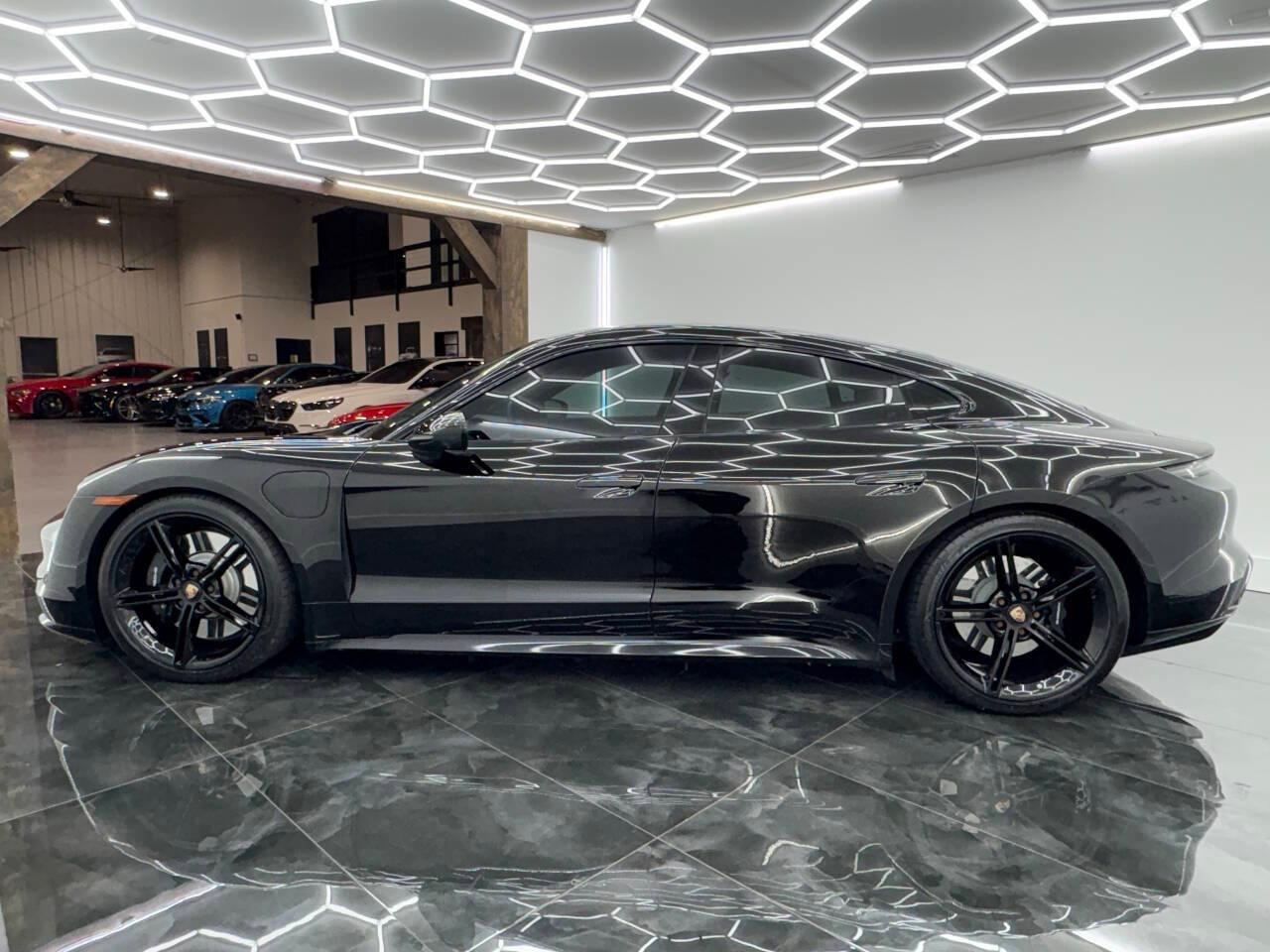 Porsche Taycan 4S 2021
