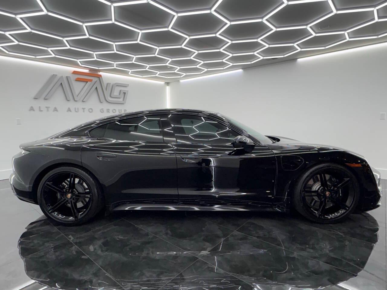 Porsche Taycan 4S 2021