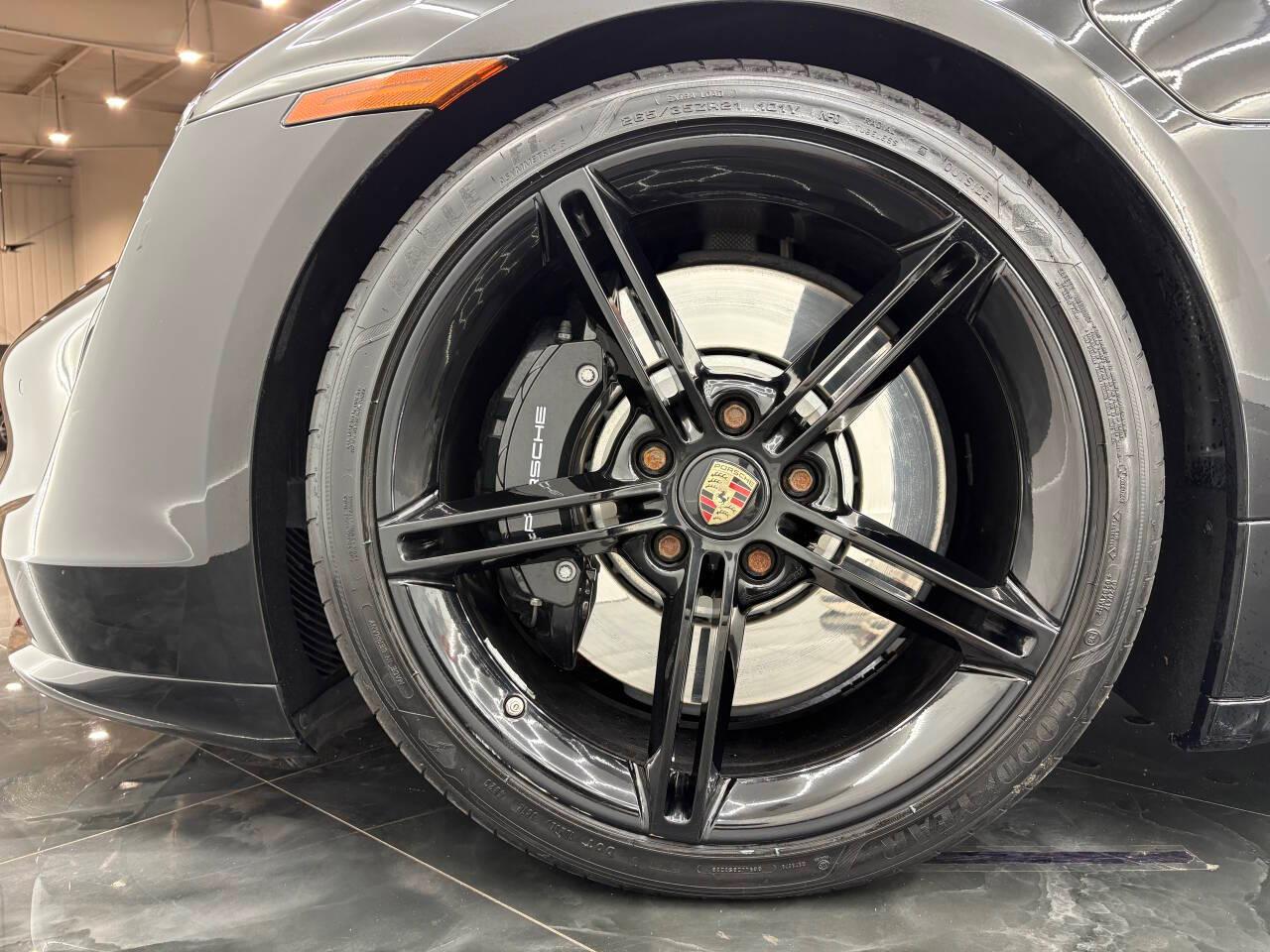 Porsche Taycan 4S 2021