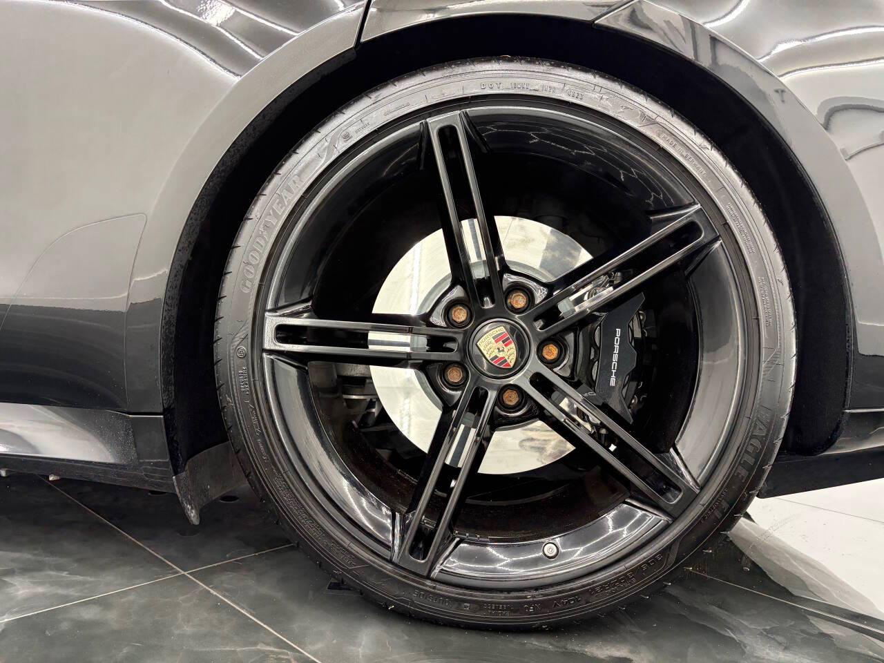 Porsche Taycan 4S 2021