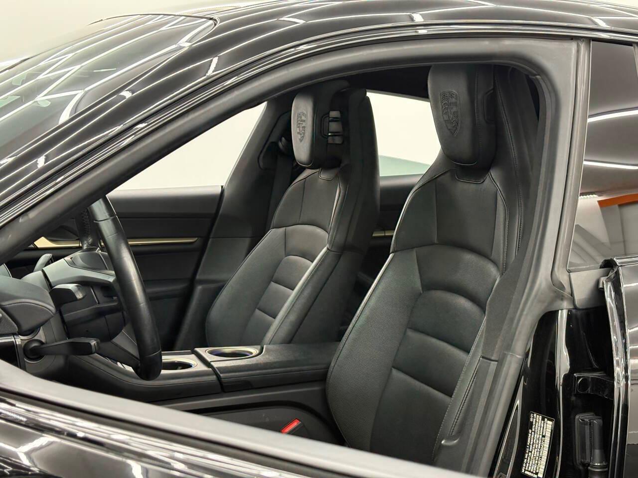 Porsche Taycan 4S 2021