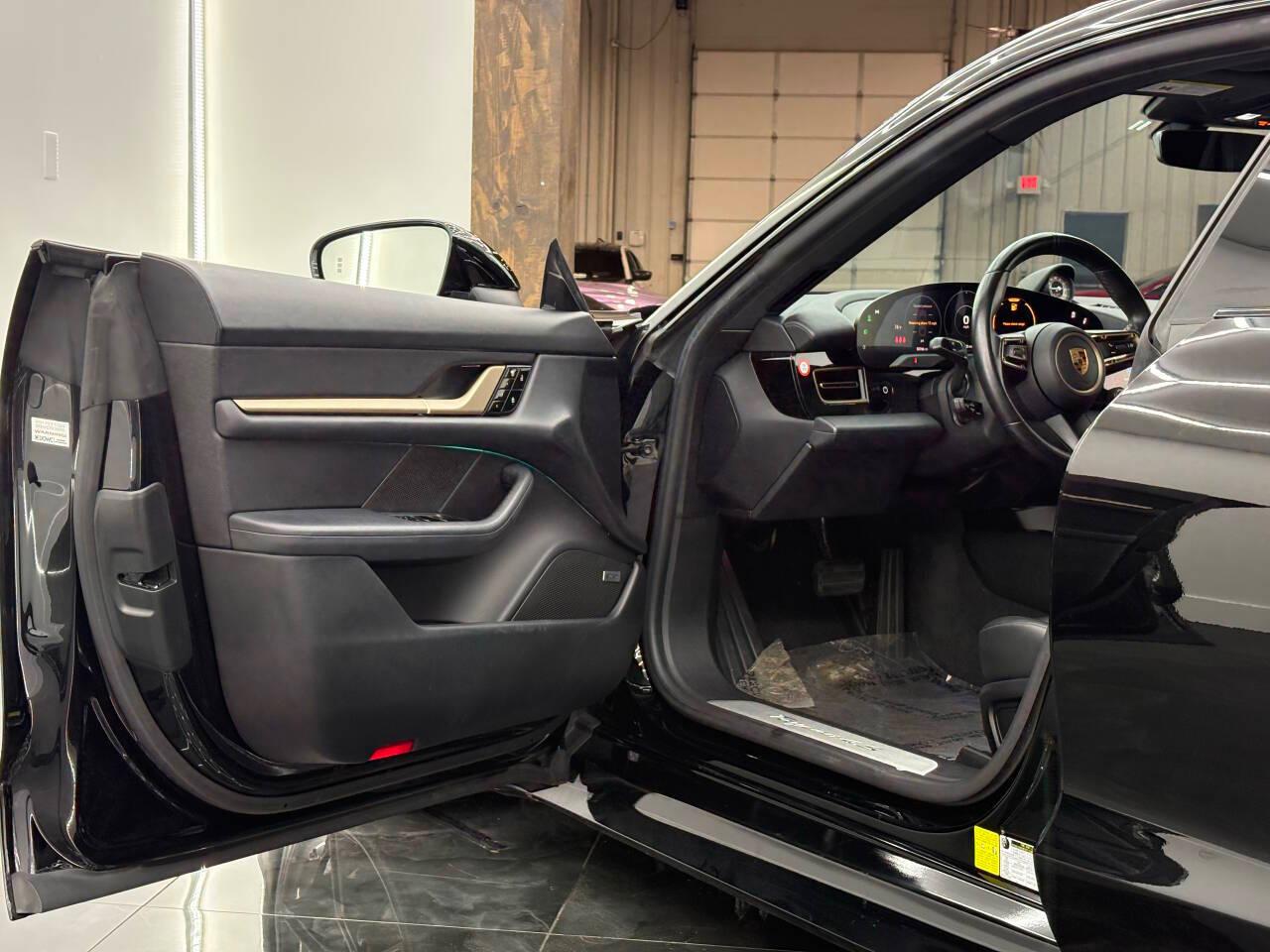 Porsche Taycan 4S 2021