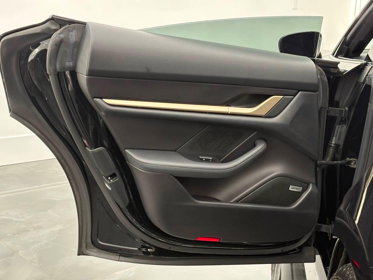 Porsche Taycan 4S 2021