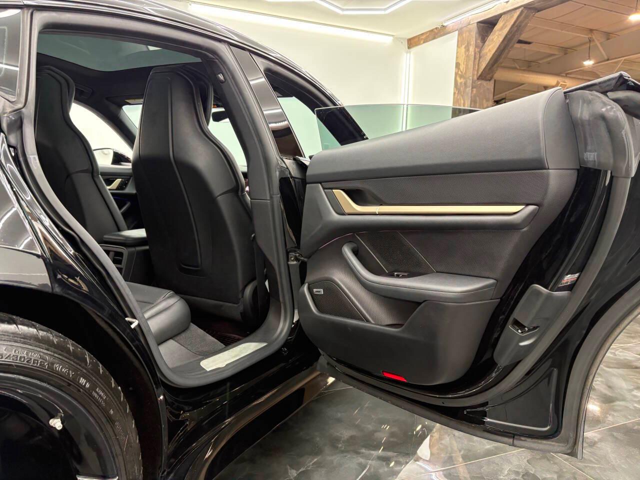 Porsche Taycan 4S 2021