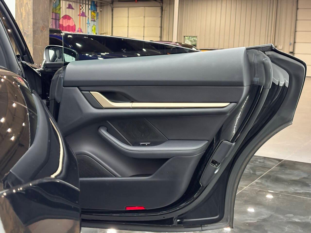 Porsche Taycan 4S 2021