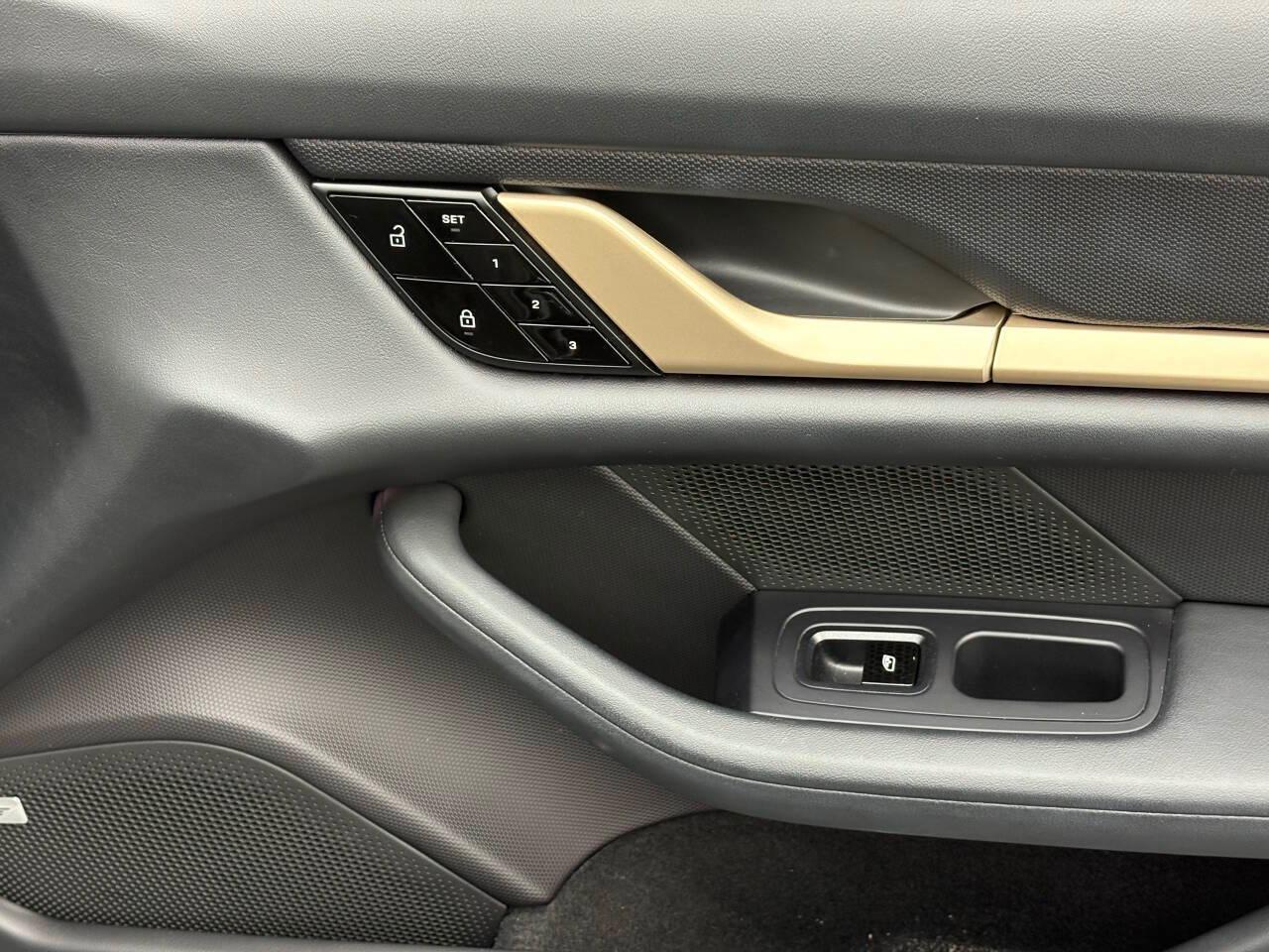 Porsche Taycan 4S 2021