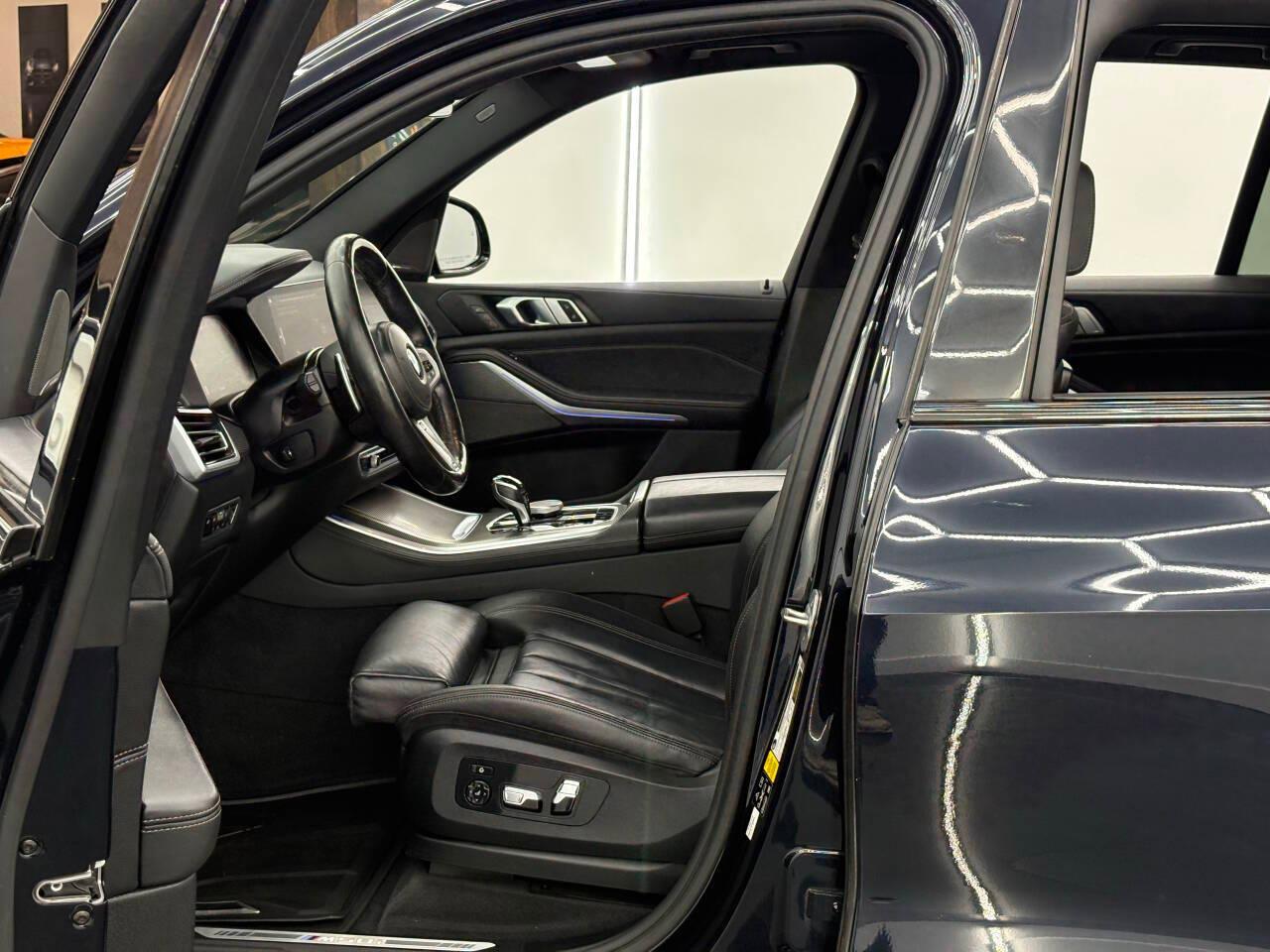 BMW X5 M50i 2020
