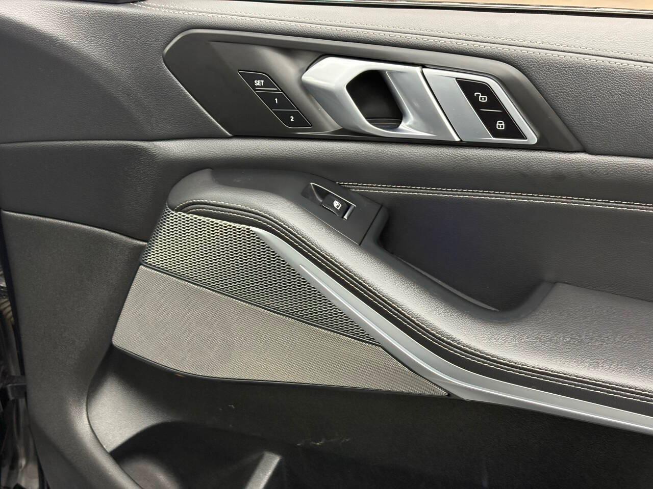 BMW X5 M50i 2020