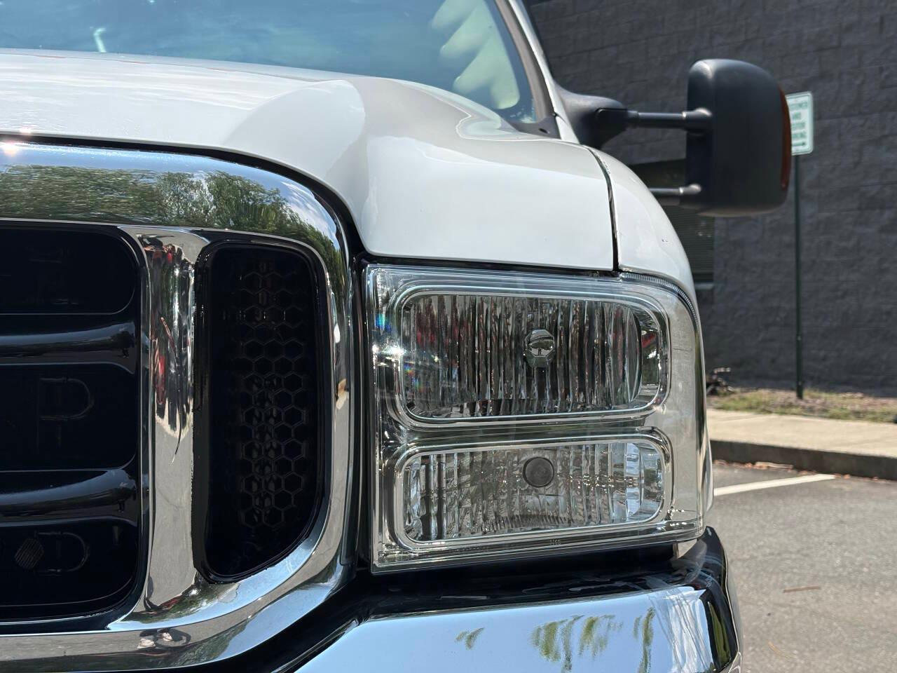 Ford F-350 SD XL Crew Cab Short Bed 4WD DRW 2001