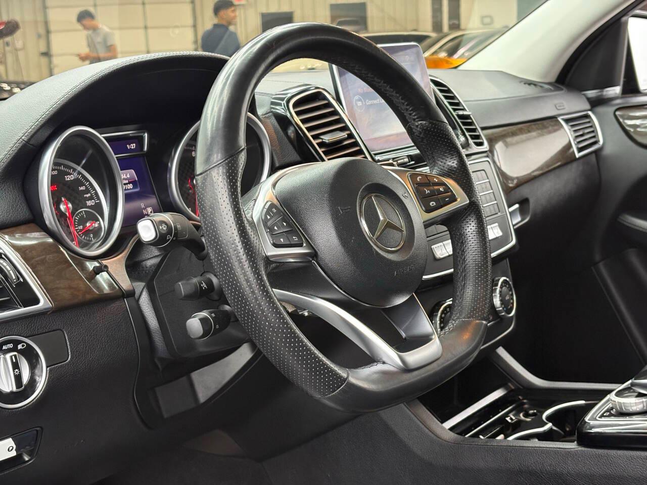 Mercedes-Benz GLE-Class GLE400 4MATIC 2016