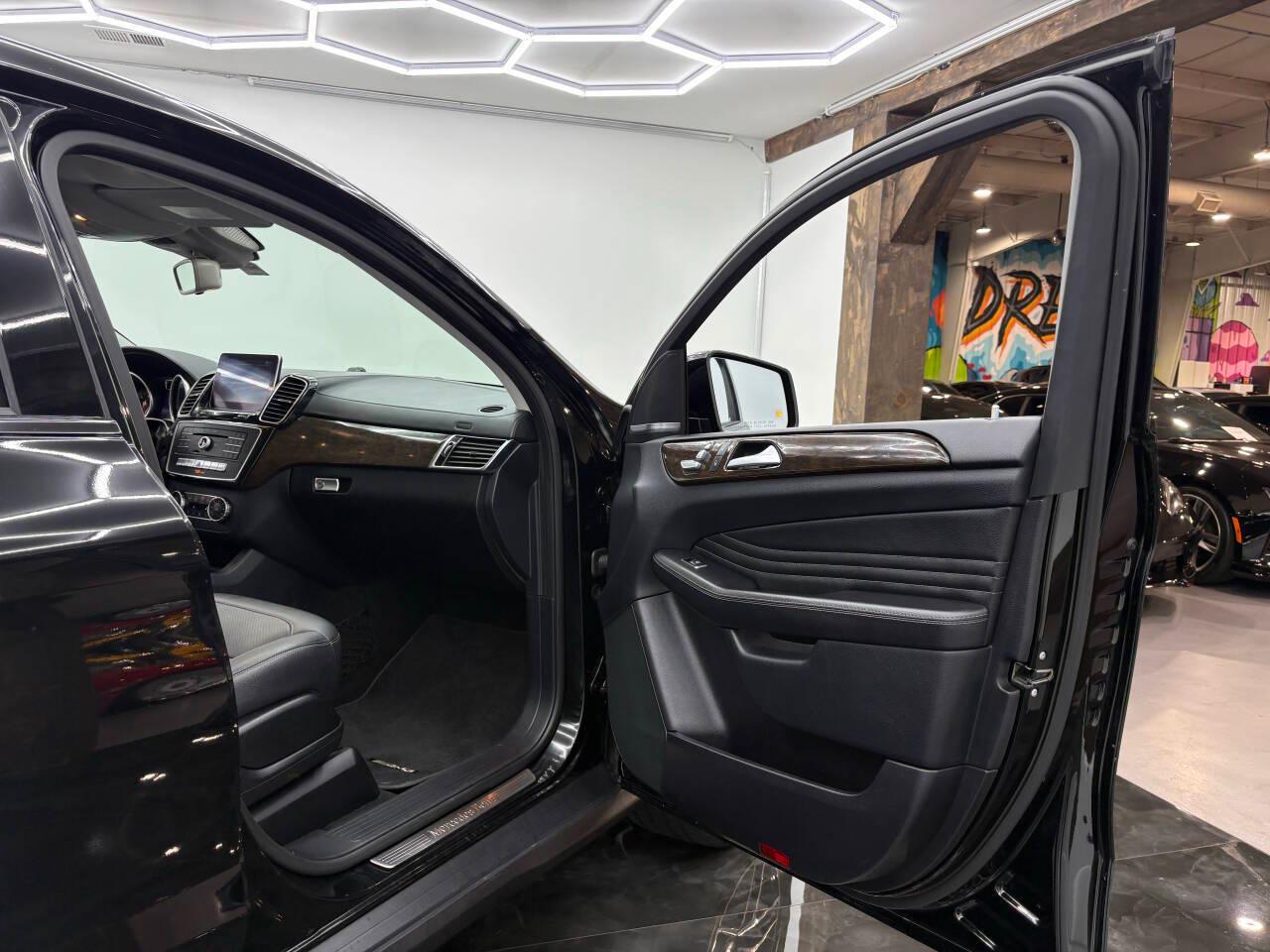 Mercedes-Benz GLE-Class GLE400 4MATIC 2016