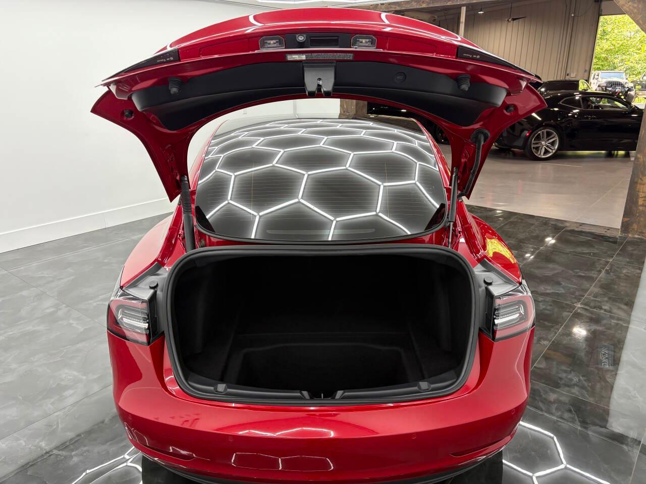 Tesla Model 3 Standard Range Plus 2021