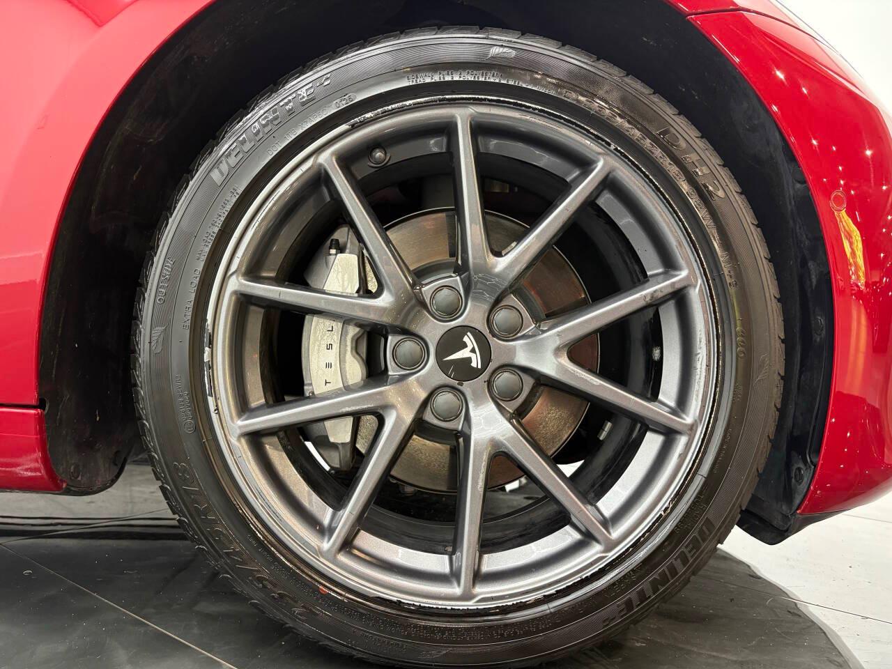 Tesla Model 3 Standard Range Plus 2021