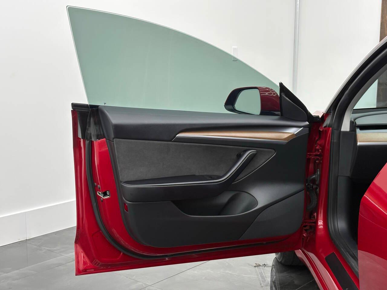 Tesla Model 3 Standard Range Plus 2021