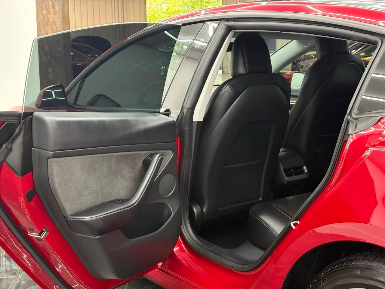 Tesla Model 3 Standard Range Plus 2021