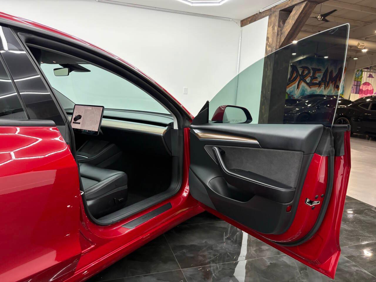 Tesla Model 3 Standard Range Plus 2021