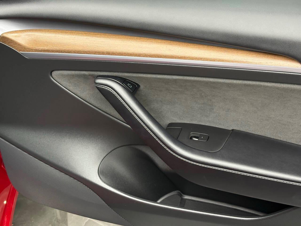 Tesla Model 3 Standard Range Plus 2021