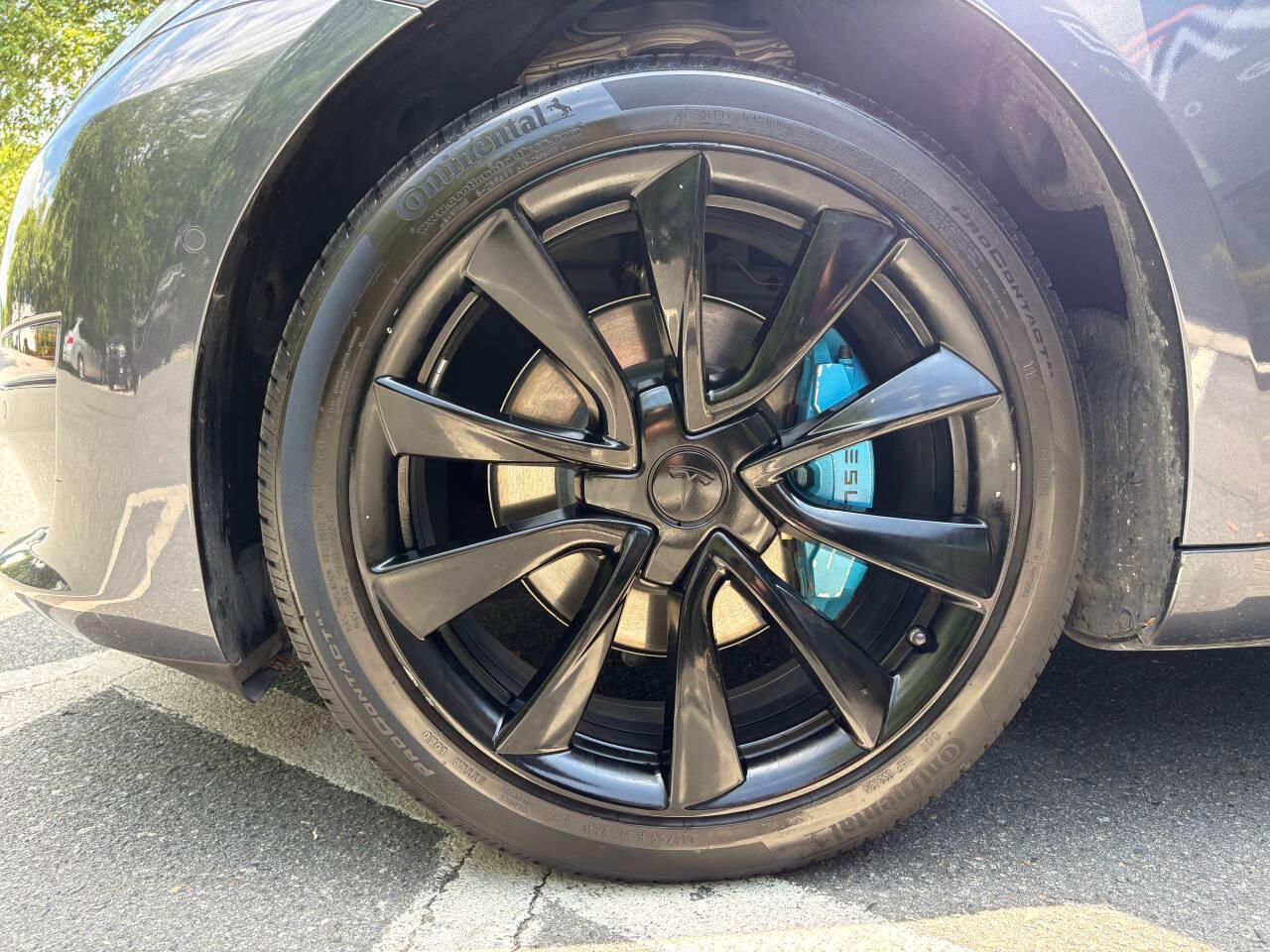 Tesla Model 3 Standard Range Plus 2020