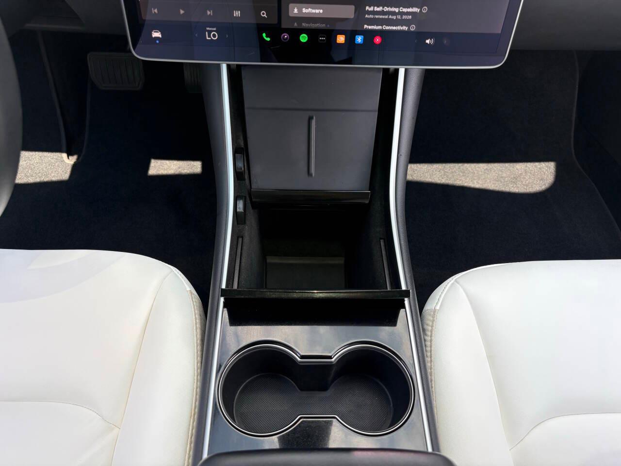 Tesla Model 3 Standard Range Plus 2020