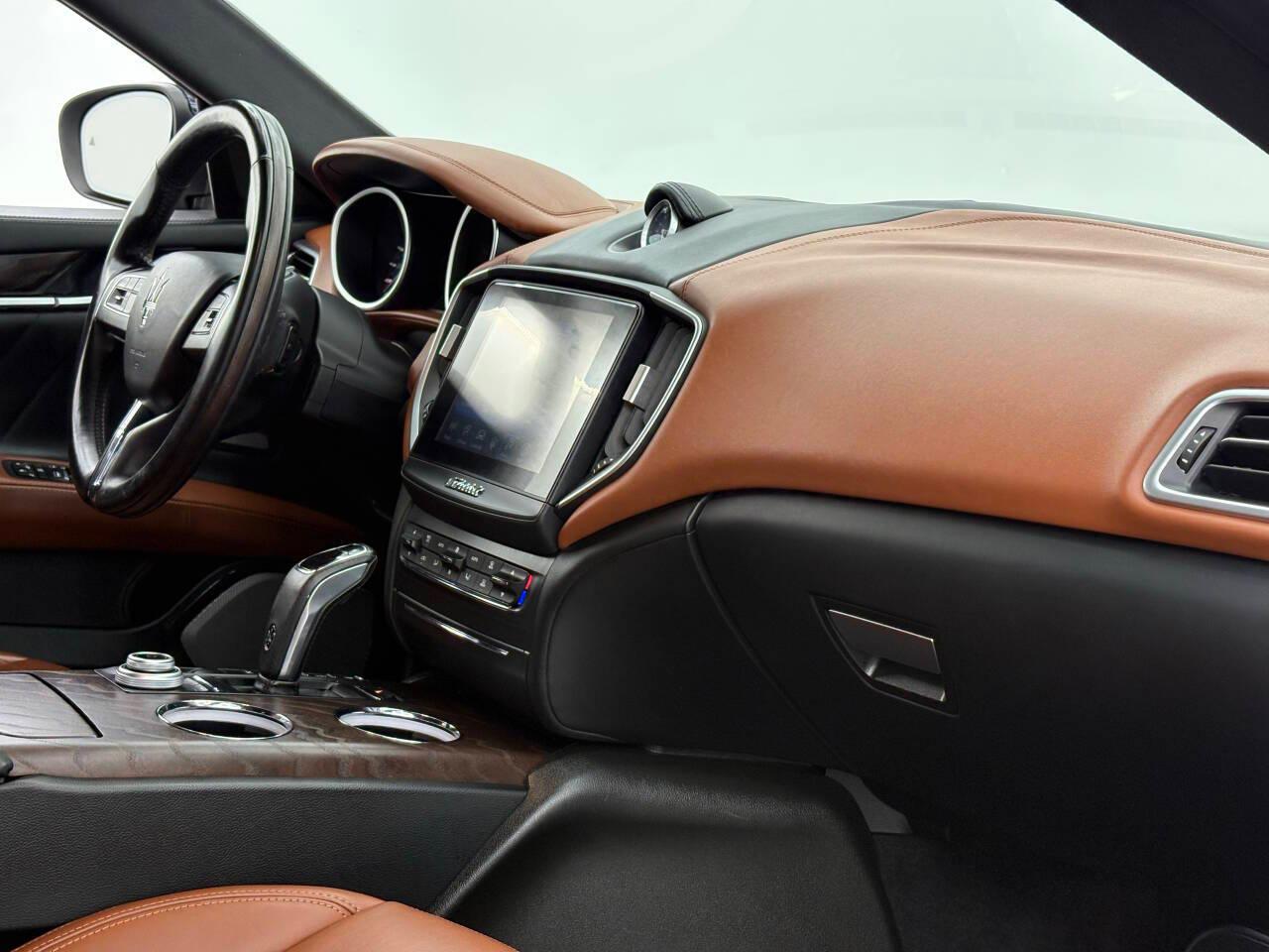 Maserati Ghibli S GranLusso 2019