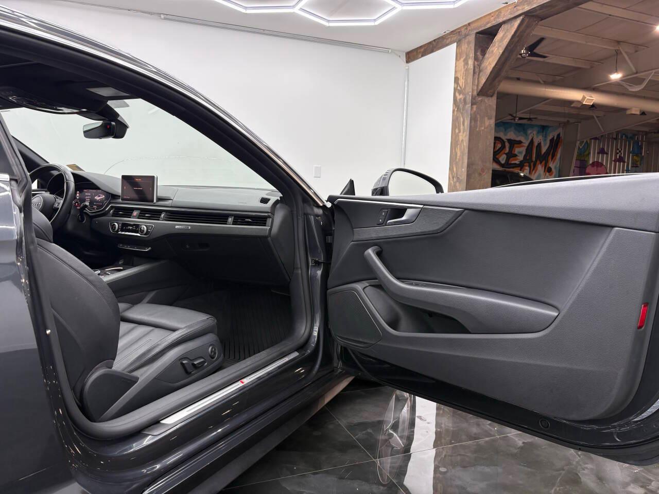 Audi A5 Premium Plus S-Line Coupe quattro 7A 2018