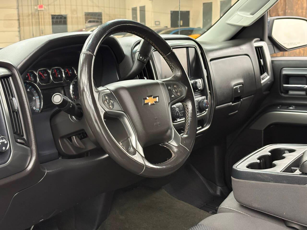 Chevrolet Silverado 1500 LT Double Cab 2WD 2018