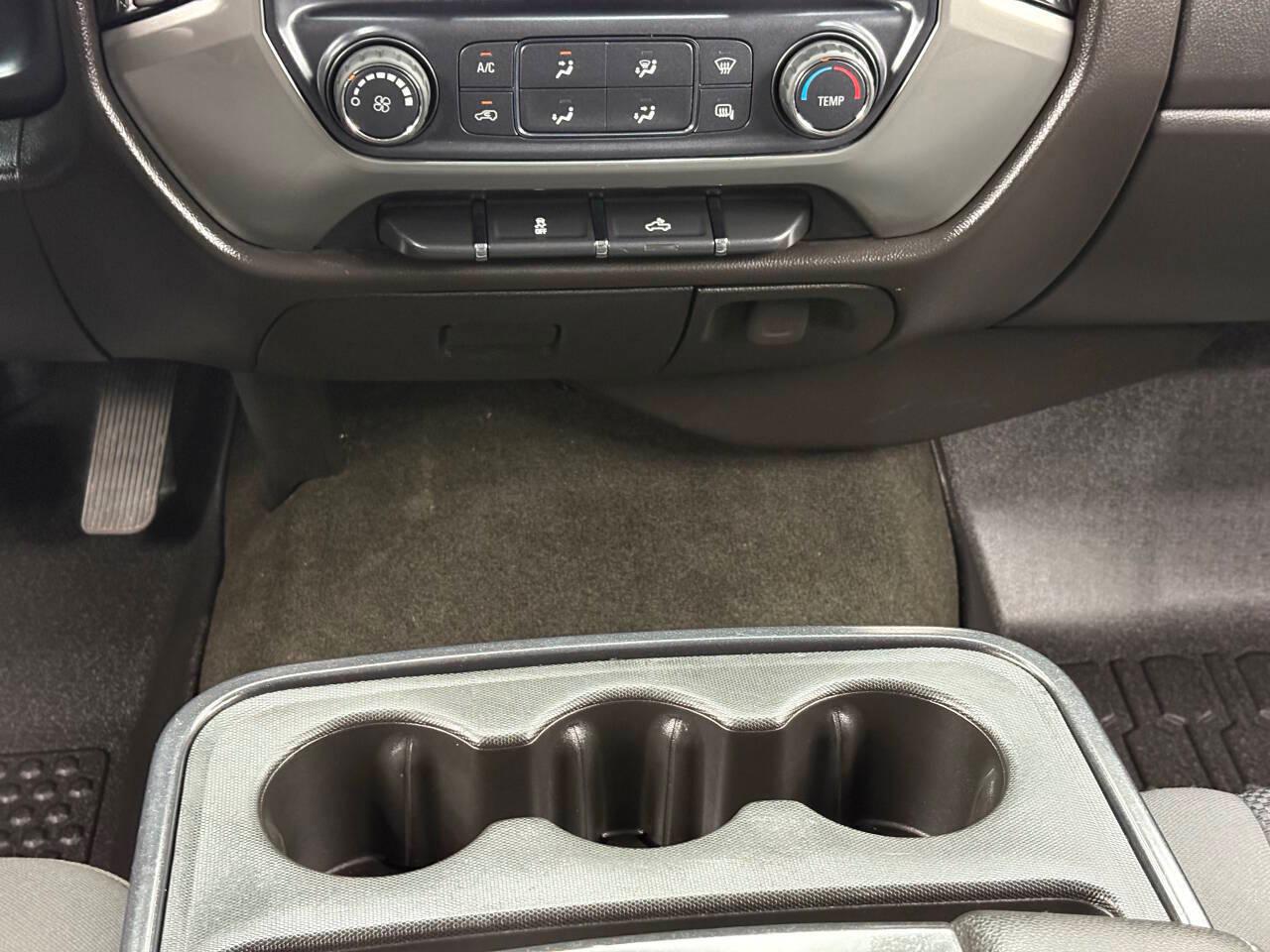 Chevrolet Silverado 1500 LT Double Cab 2WD 2018