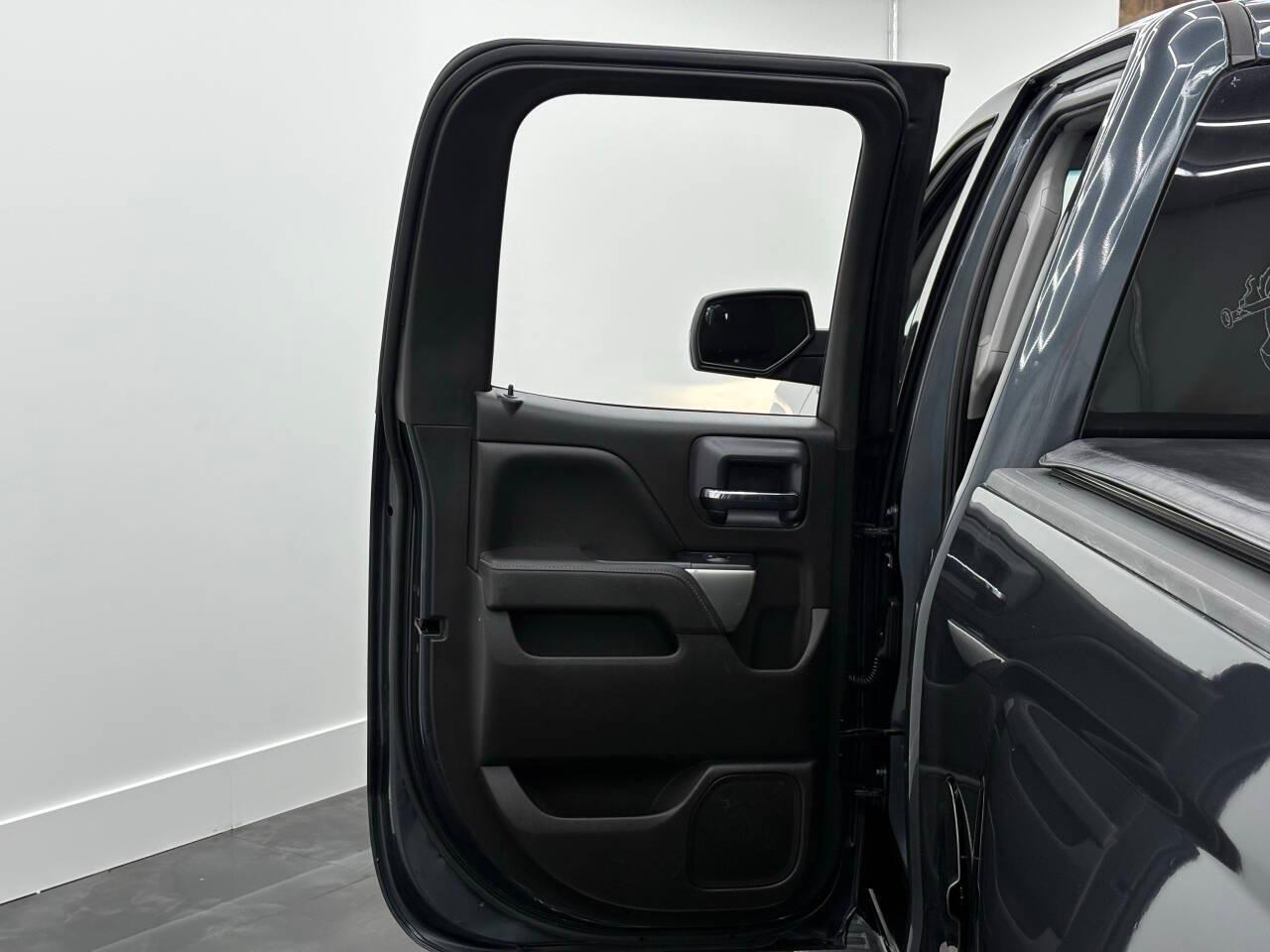 Chevrolet Silverado 1500 LT Double Cab 2WD 2018