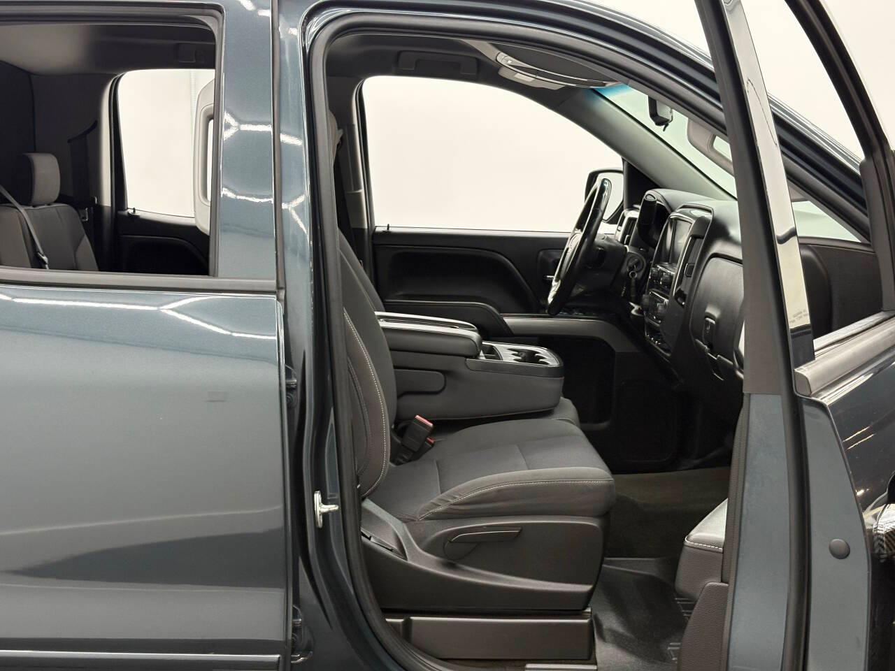 Chevrolet Silverado 1500 LT Double Cab 2WD 2018