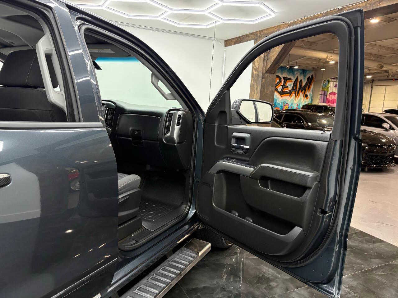 Chevrolet Silverado 1500 LT Double Cab 2WD 2018