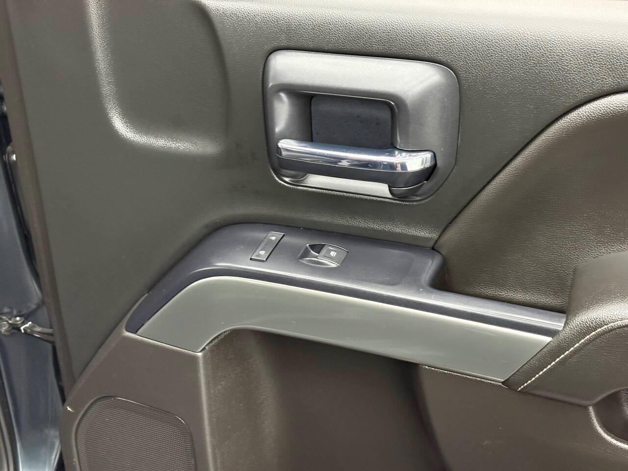 Chevrolet Silverado 1500 LT Double Cab 2WD 2018